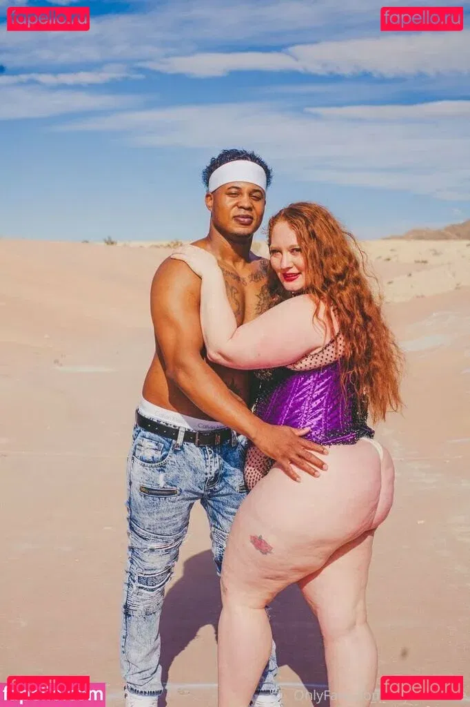 myliemoore Onlyfans Photo Gallery 