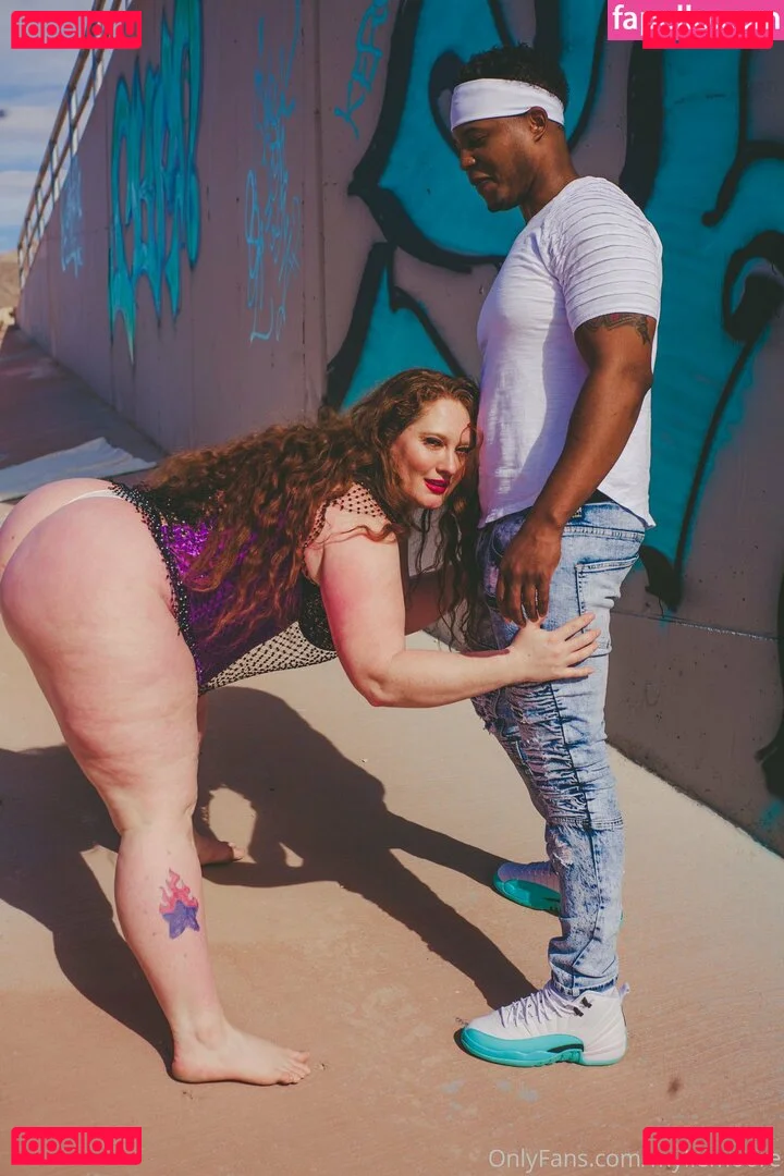 myliemoore Onlyfans Photo Gallery 