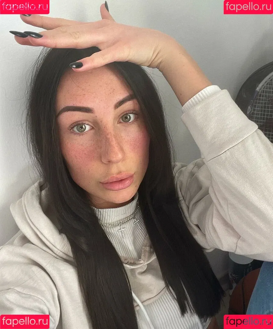Alison Onlyfans Photo Gallery 