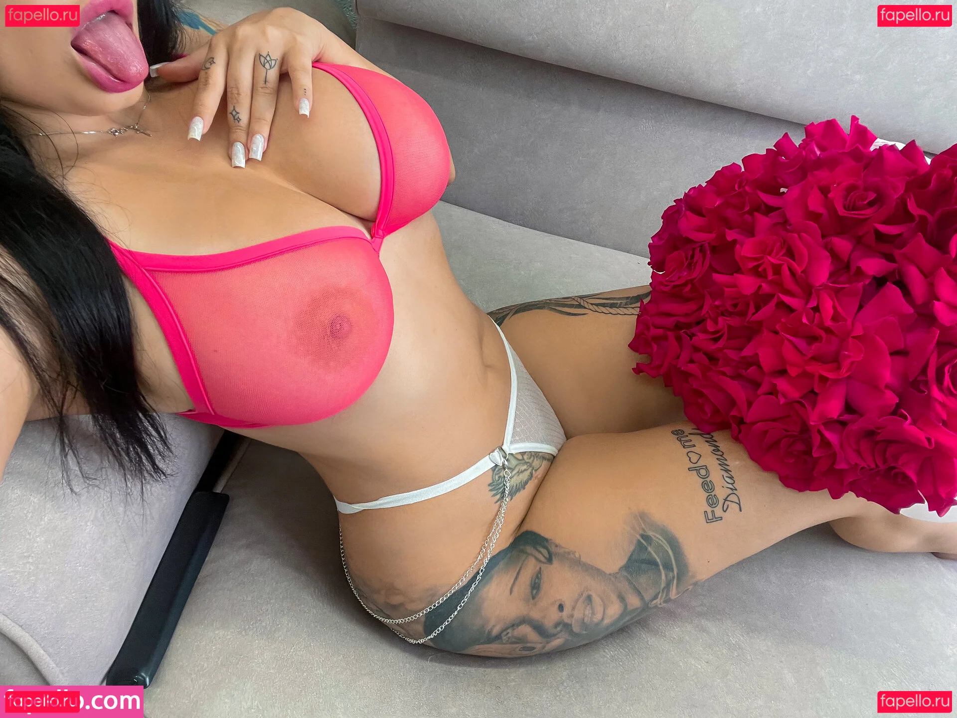 Julia Cher Alias Julia Connors Onlyfans Photo Gallery 