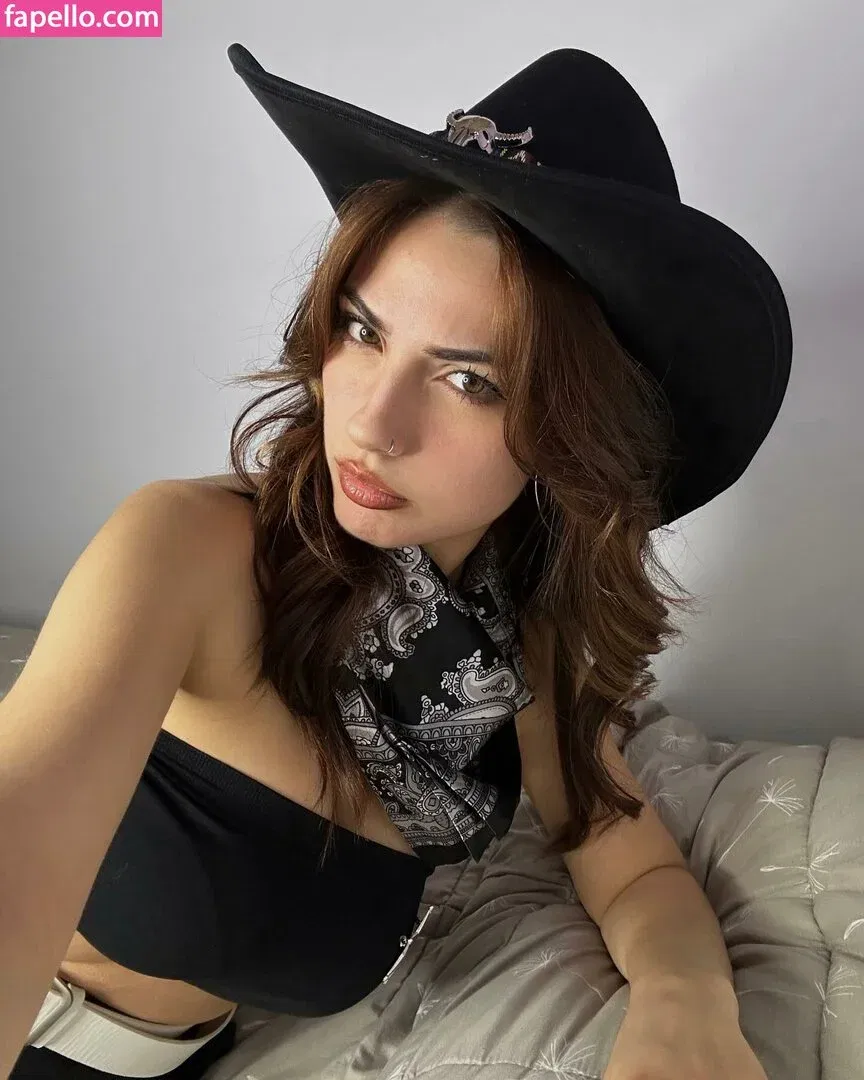 Kasumi_sen Onlyfans Photo Gallery 