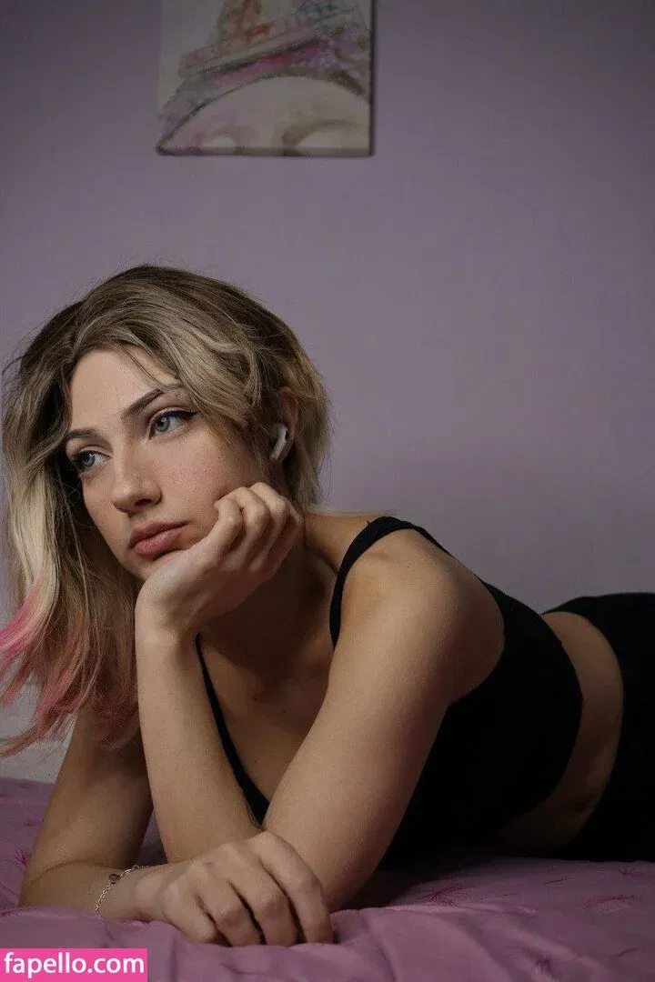 Kasumi_sen Onlyfans Photo Gallery 