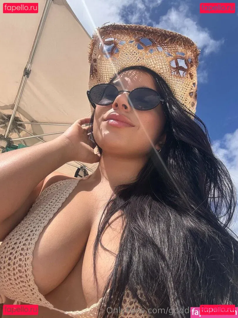 goddessmiah16 Onlyfans Photo Gallery 