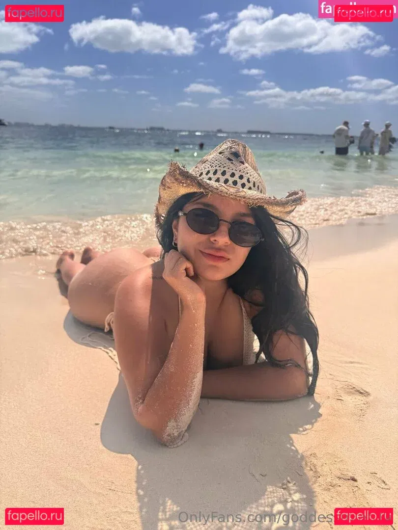 goddessmiah16 Onlyfans Photo Gallery 