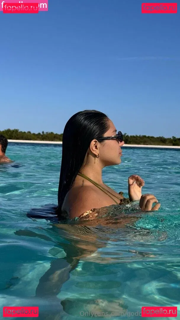 goddessmiah16 Onlyfans Photo Gallery 