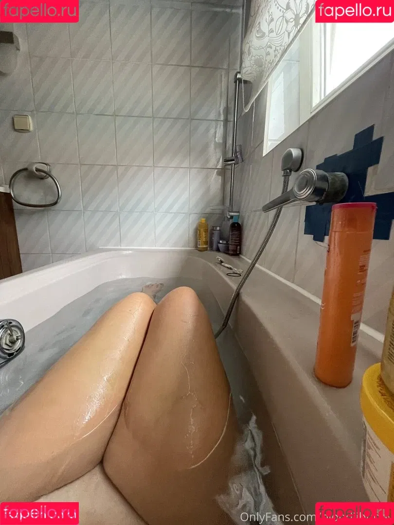 blondigirlll Onlyfans Photo Gallery 