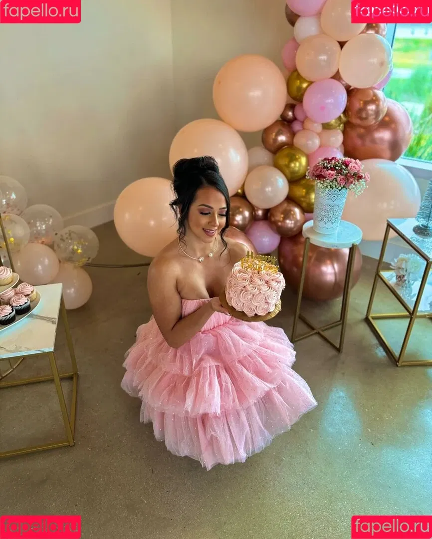 karenn.fit Onlyfans Photo Gallery 