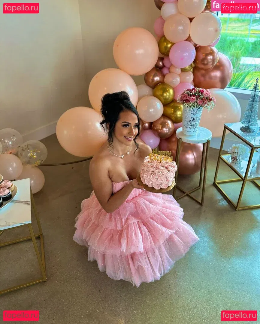 karenn.fit Onlyfans Photo Gallery 