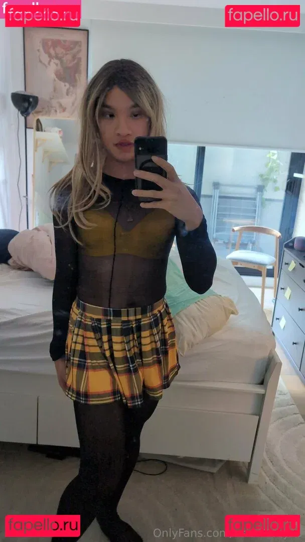 asiansissycd Onlyfans Photo Gallery 