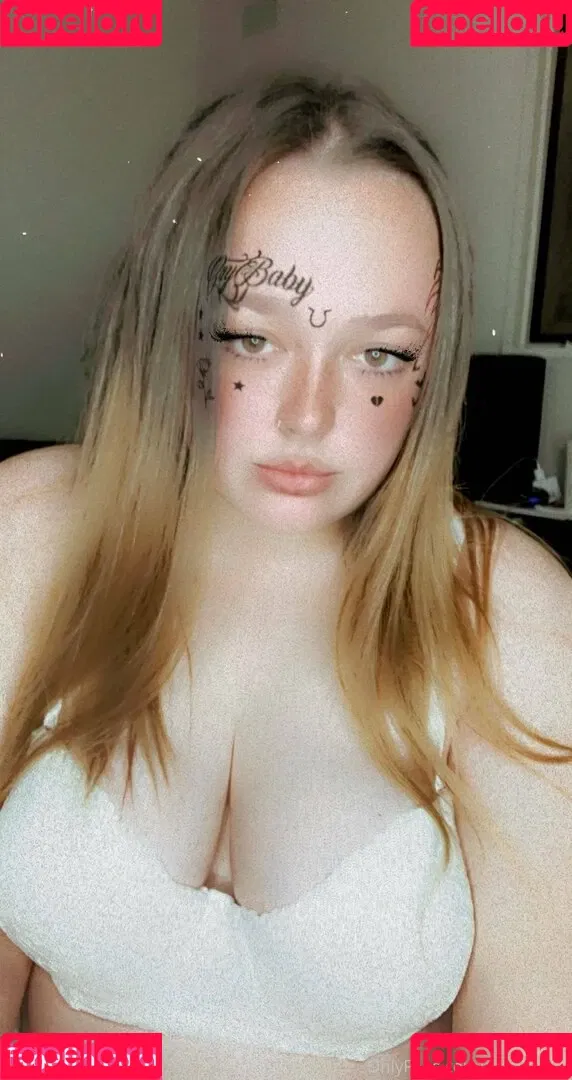 raebabe11 Onlyfans Photo Gallery 