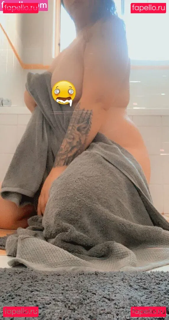 raebabe11 Onlyfans Photo Gallery 