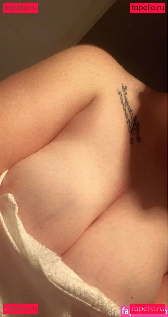 raebabe11 Onlyfans Photo Gallery 