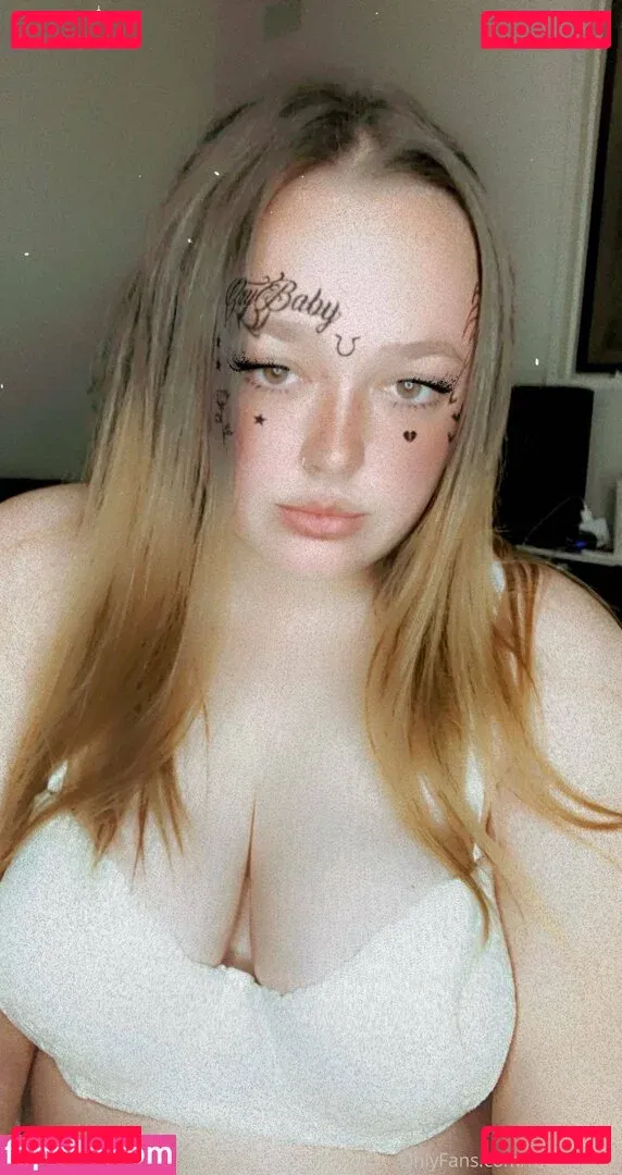 raebabe11 Onlyfans Photo Gallery 