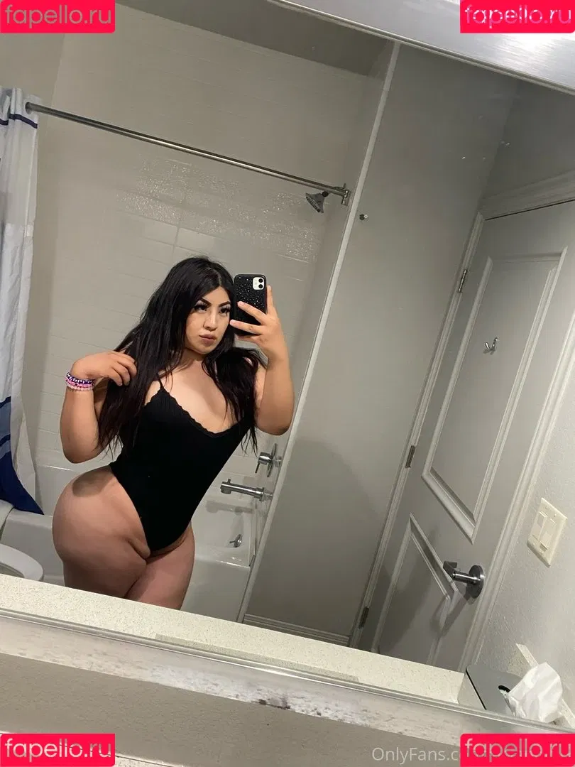 asiandollx Onlyfans Photo Gallery 