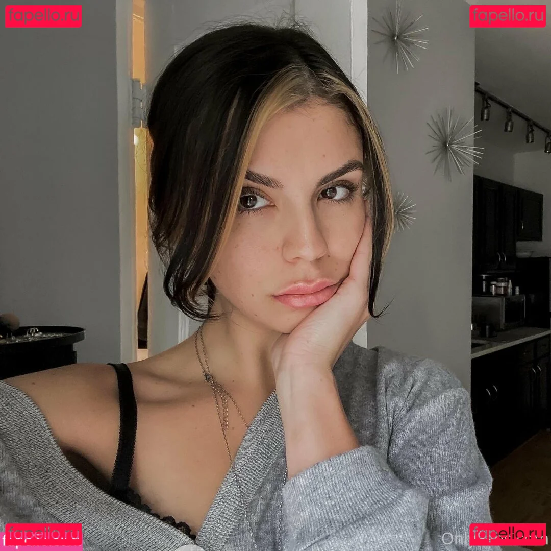 itsmorganalexis Onlyfans Photo Gallery 