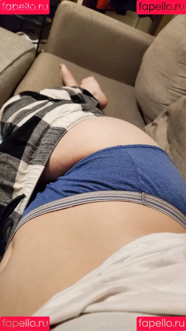 TomoeTheNeko Onlyfans Photo Gallery 