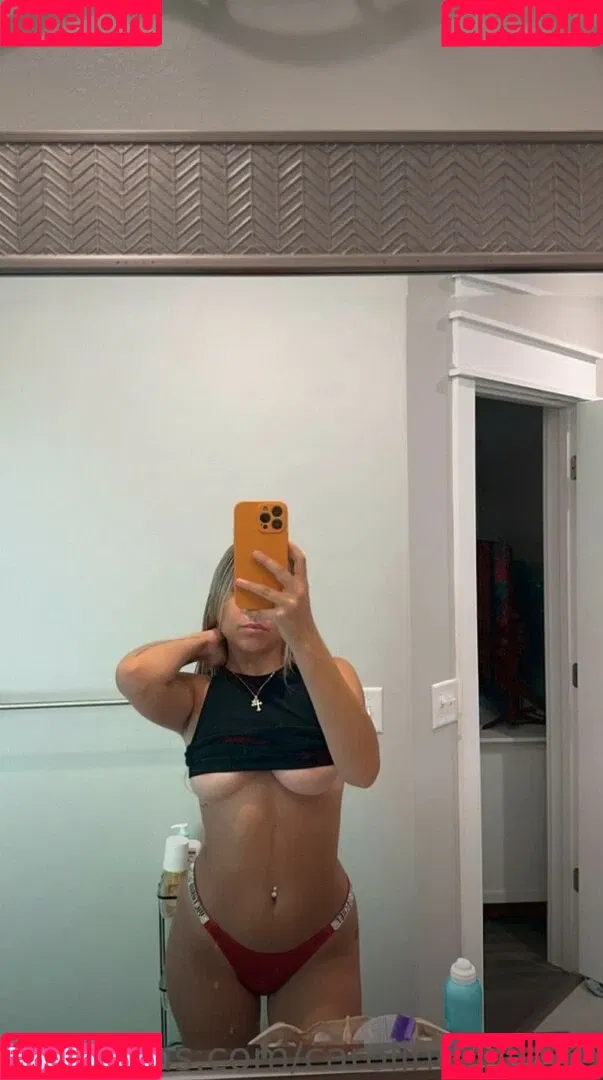 carolinecolston Onlyfans Photo Gallery 