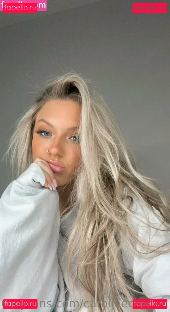 carolinecolston Onlyfans Photo Gallery 