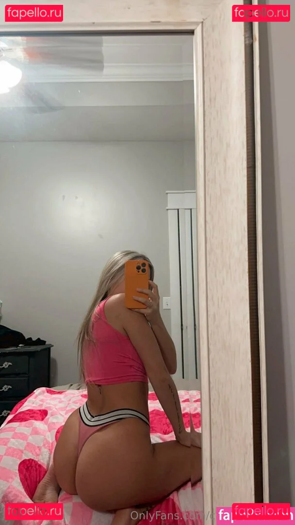 carolinecolston Onlyfans Photo Gallery 