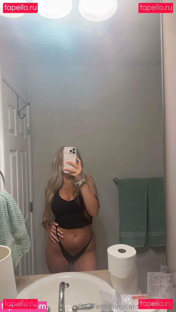 carolinecolston Onlyfans Photo Gallery 