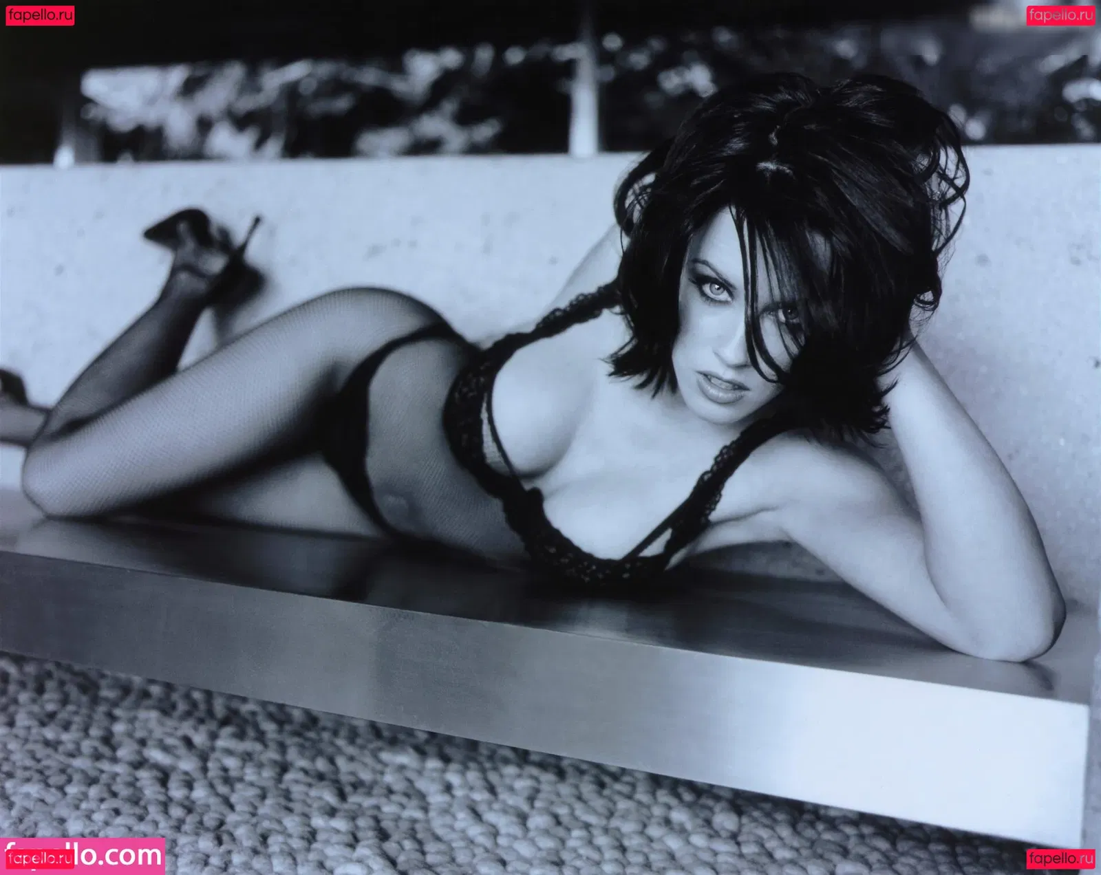 Jenny McCarthy Onlyfans Photo Gallery 