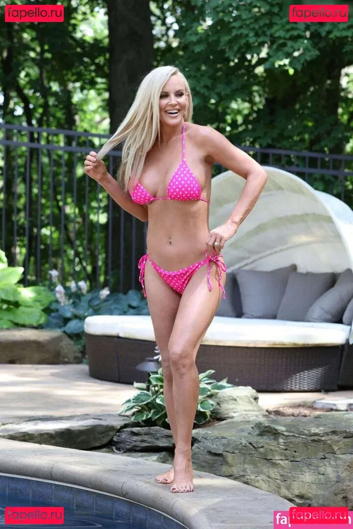 Jenny McCarthy Onlyfans Photo Gallery 