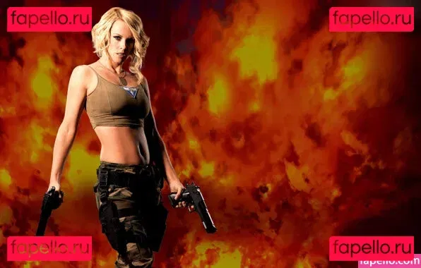 Jenny McCarthy Onlyfans Photo Gallery 