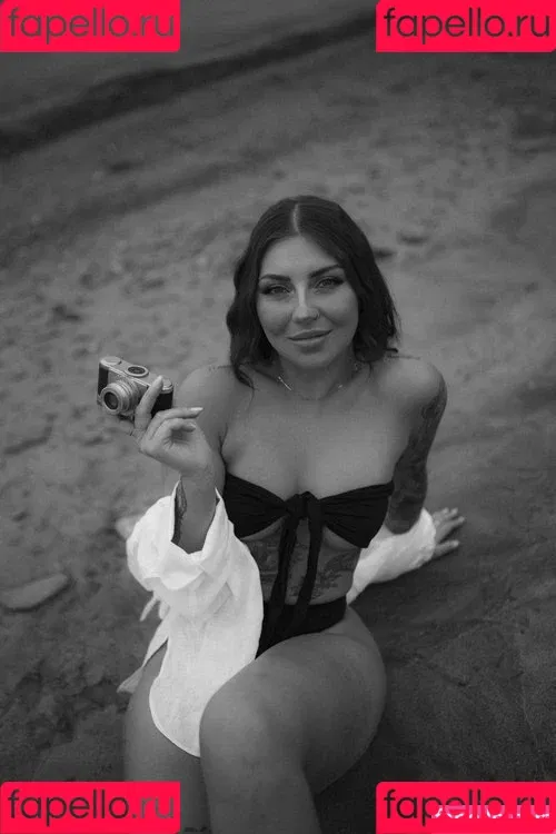 Sabrina Smith Onlyfans Photo Gallery 