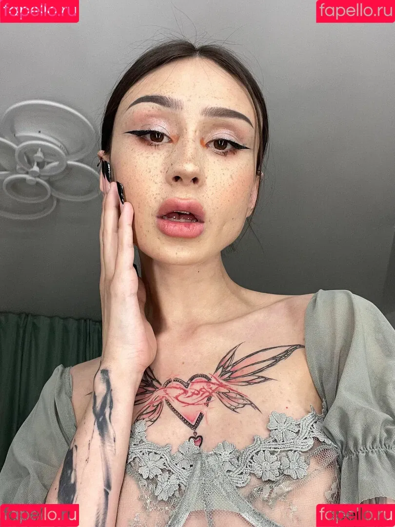 Amy Split Onlyfans Photo Gallery 