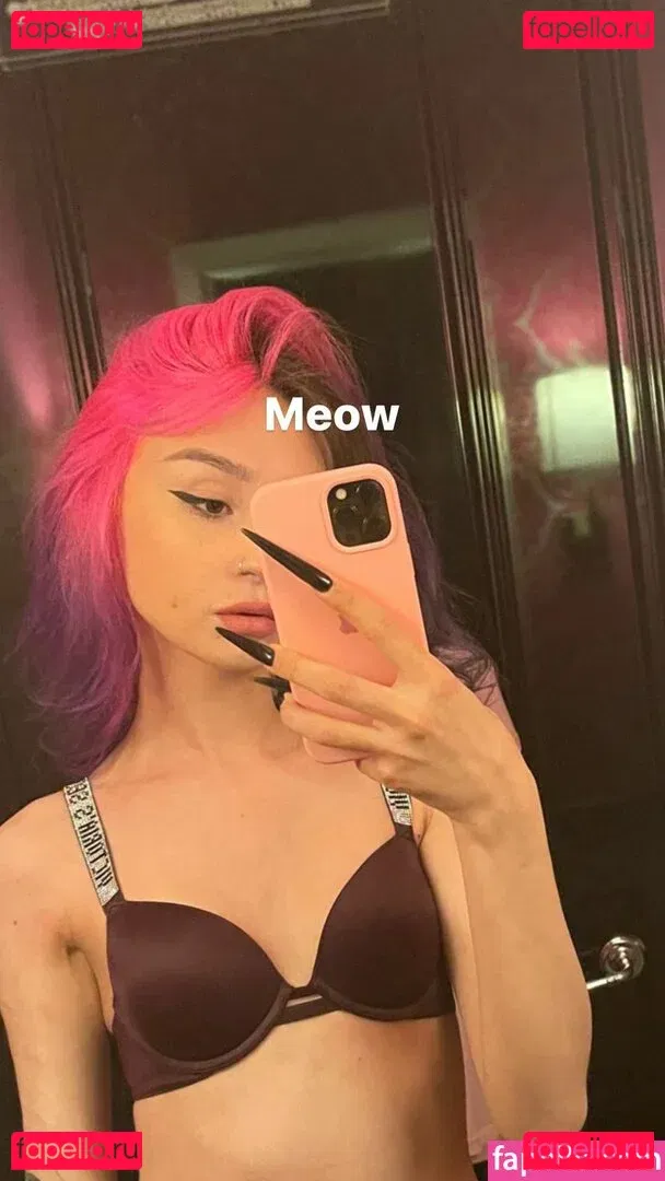 Amy Split Onlyfans Photo Gallery 