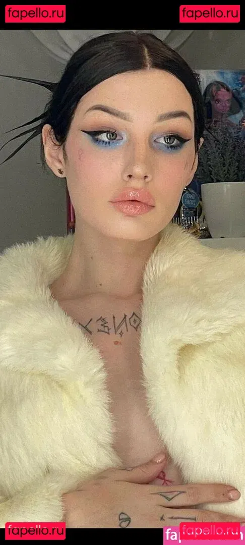 Amy Split Onlyfans Photo Gallery 