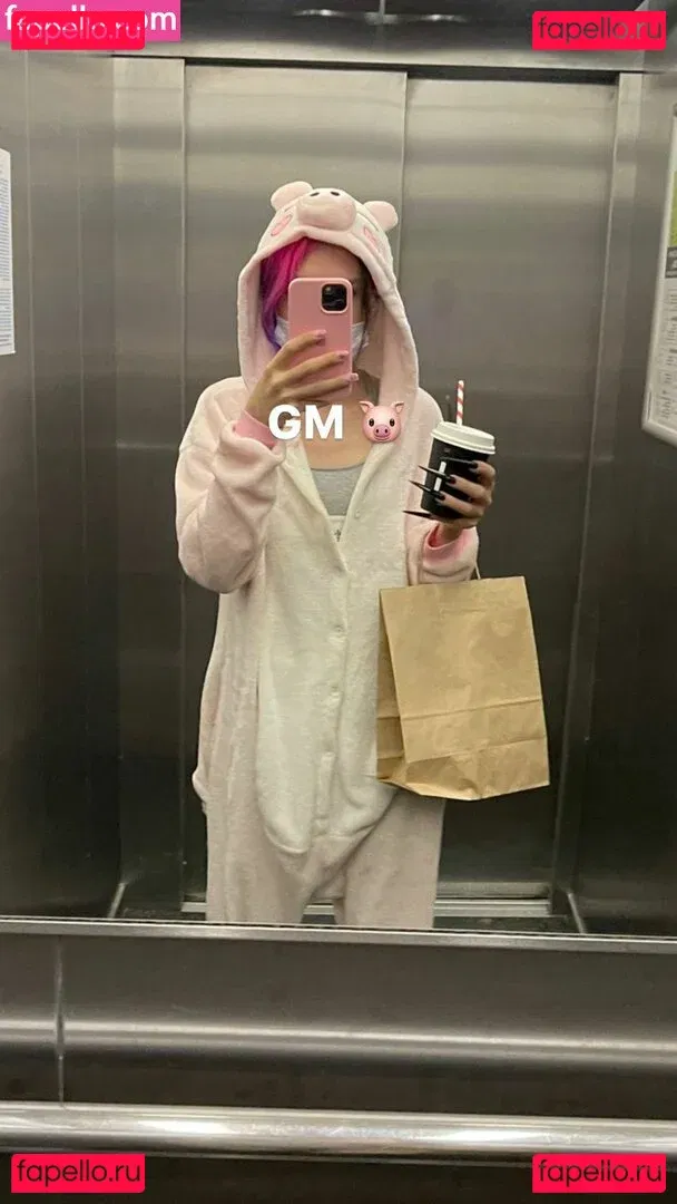 Amy Split Onlyfans Photo Gallery 