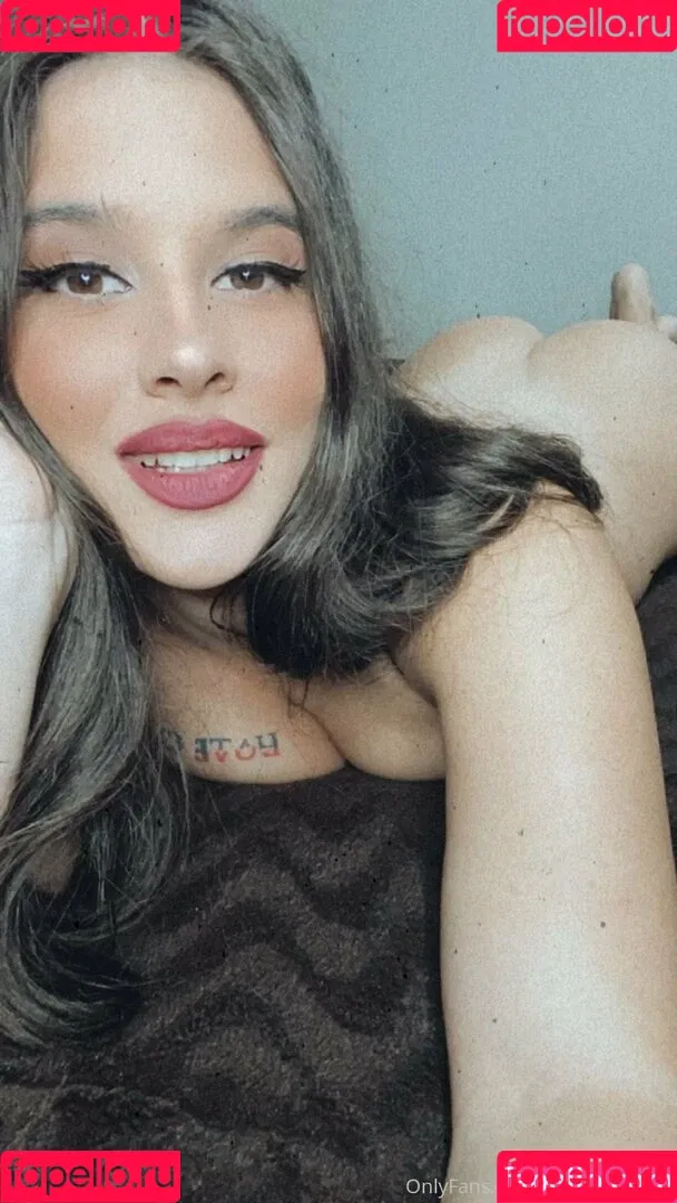 picapicamodel Onlyfans Photo Gallery 
