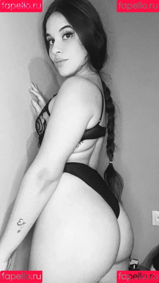 picapicamodel Onlyfans Photo Gallery 
