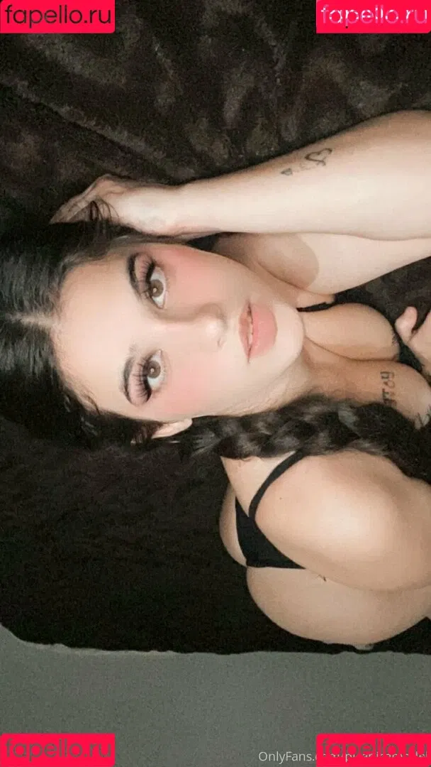 picapicamodel Onlyfans Photo Gallery 