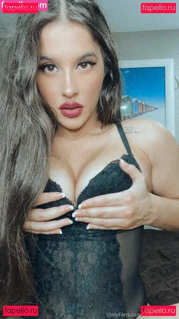 picapicamodel Onlyfans Photo Gallery 