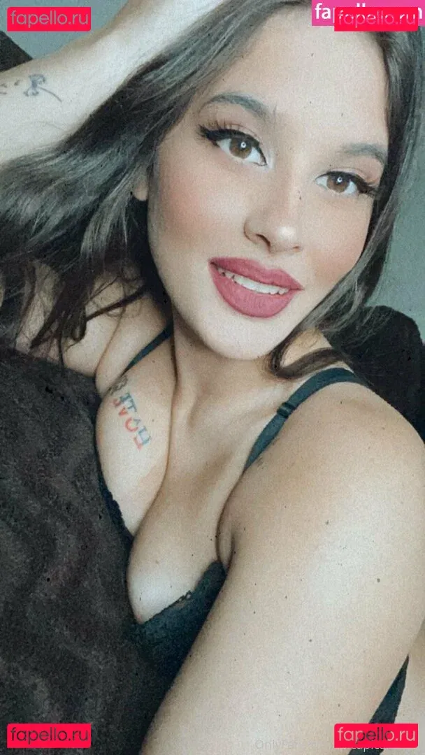 picapicamodel Onlyfans Photo Gallery 