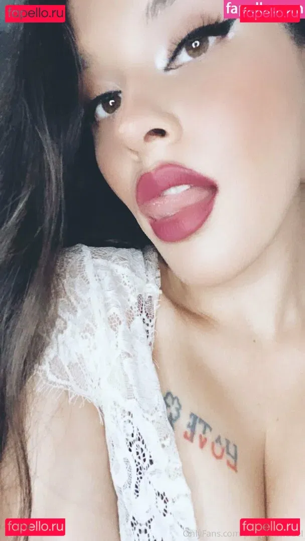 picapicamodel Onlyfans Photo Gallery 