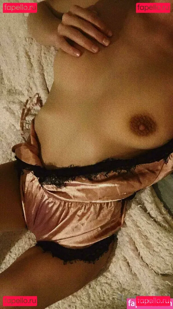 lillygush Onlyfans Photo Gallery 