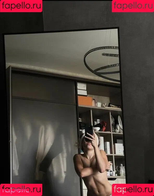Zelentsova Nicole Onlyfans Photo Gallery 