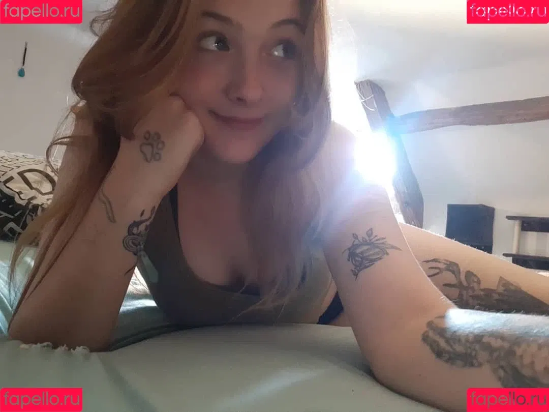 sleepyvegan Onlyfans Photo Gallery 