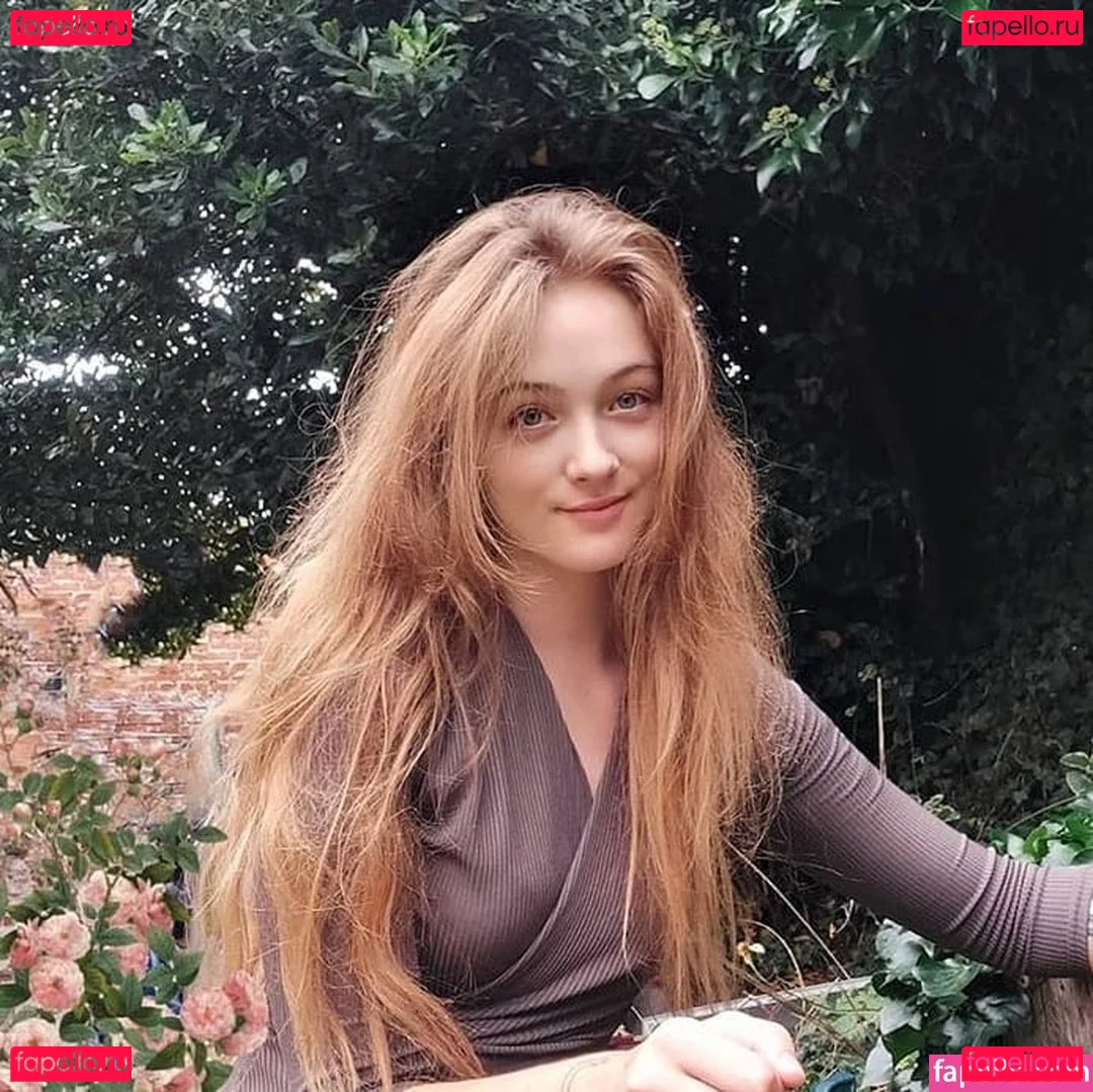 sleepyvegan Onlyfans Photo Gallery 