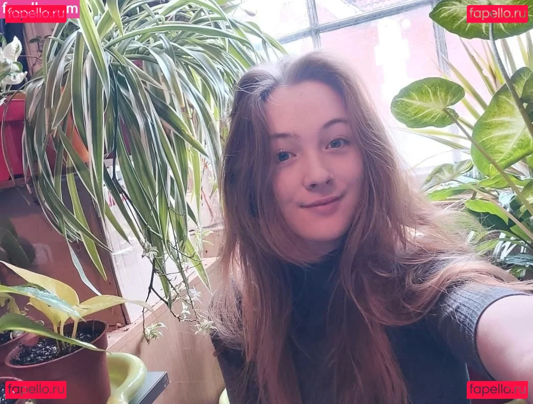 sleepyvegan Onlyfans Photo Gallery 