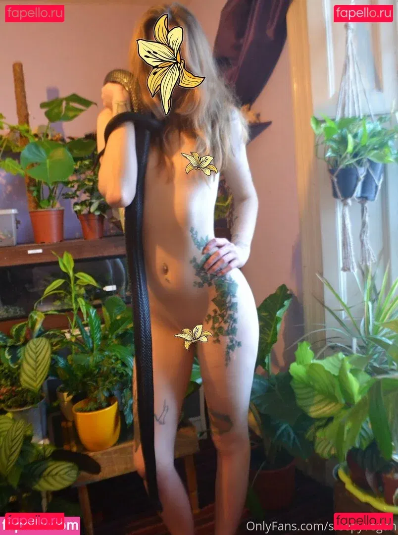 sleepyvegan Onlyfans Photo Gallery 