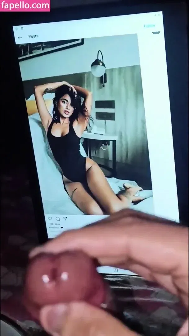 Simi Das Onlyfans Photo Gallery 