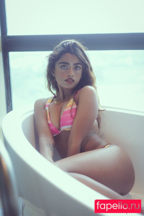 Simi Das Nude Onlyfans Photo 56