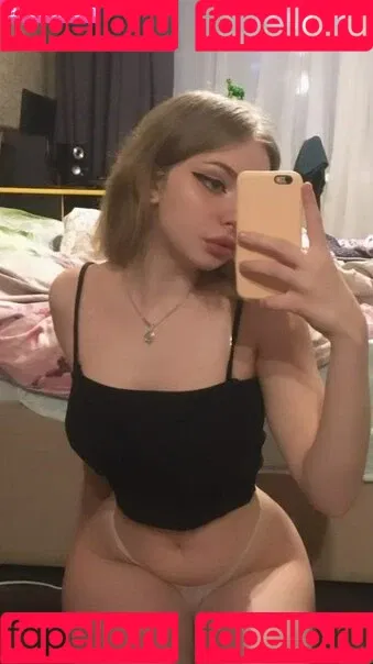 katrlvinaa Onlyfans Photo Gallery 