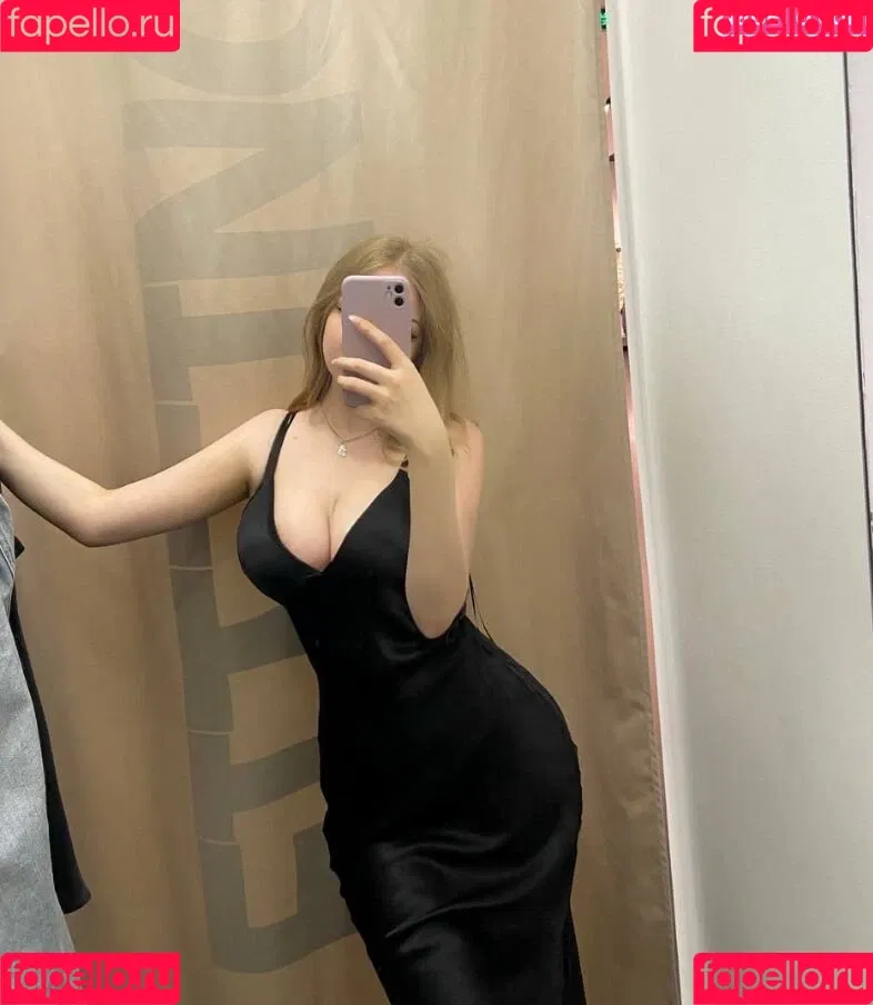 katrlvinaa Onlyfans Photo Gallery 