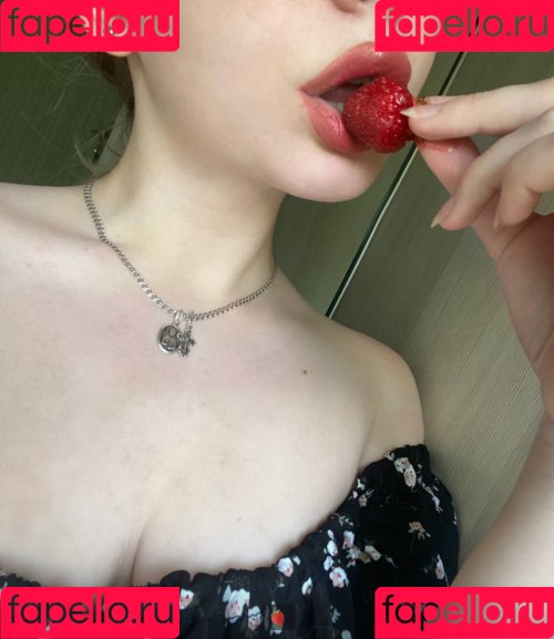 katrlvinaa Onlyfans Photo Gallery 