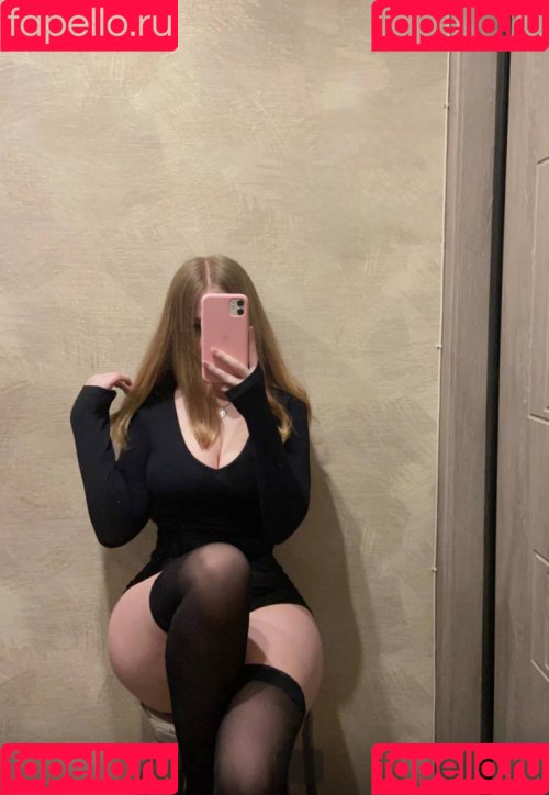 katrlvinaa Onlyfans Photo Gallery 